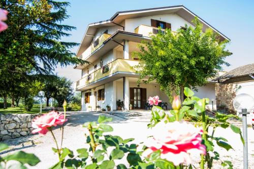  Apartment Ponte Alba, Pension in Manoppello bei Catignano