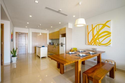 Vesta Art Suite 2 Bedrooms - The Ocean Villas Da Nang