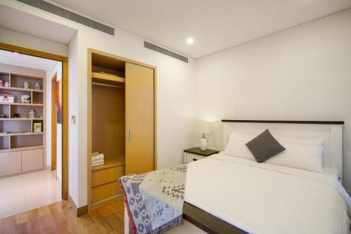 Vesta Art Suite 2 Bedrooms - The Ocean Villas Da Nang