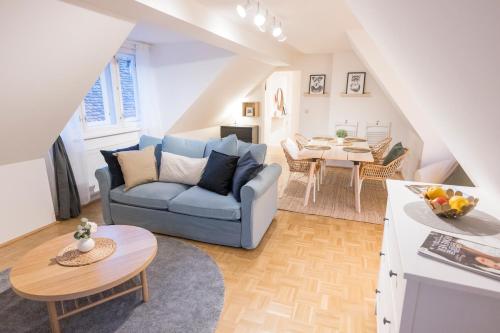 Two-Bedroom Apartment room in Cozy Kunsthaus GRAZ