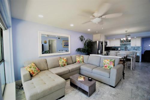 Saida III Condo Unit #3306 - main image