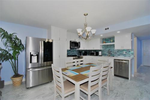 Saida III Condo Unit #3306 - image 3