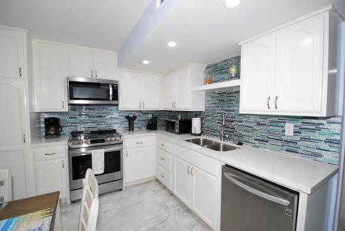 Saida III Condo Unit #3306 - image 5