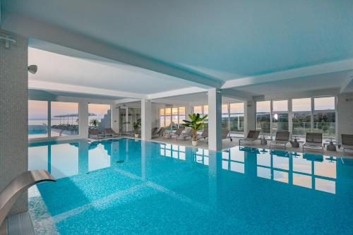 Wellness Package - Superior King Room with Sea View