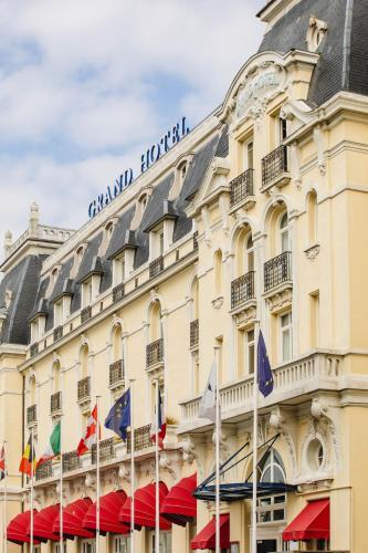 Зовнішній вигляд готелю, Le Grand Hotel de Cabourg - MGallery Collection in Cabourg