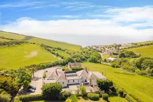 Eype's Mouth Country Hotel - Bridport