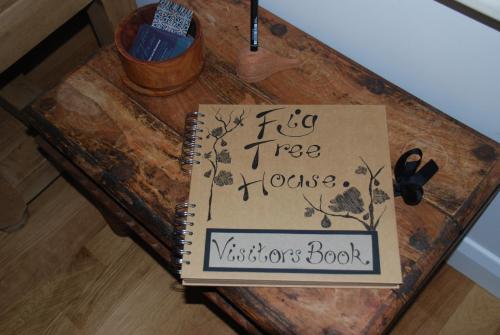 Fig Tree House - main image