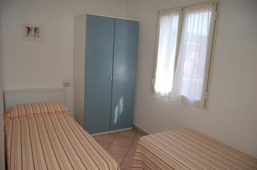 Two-Bedroom Apartment image 7