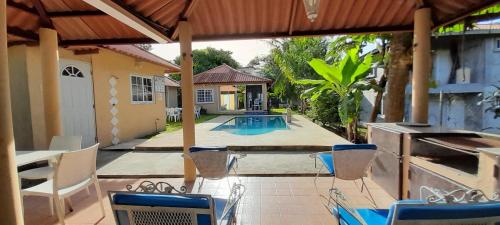 Kilátás, Tu casa de playa, Menus del Mar, te espera pronto in San Carlos