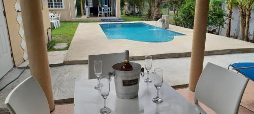 Úszómedence, Tu casa de playa, Menus del Mar, te espera pronto in San Carlos