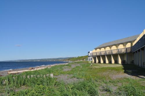 Pavillon sur Mer par Riôtel - Hotel - Matane