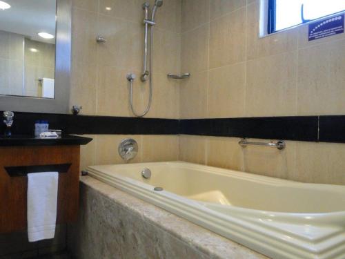 Plaza Praia Suites in Fortaleza