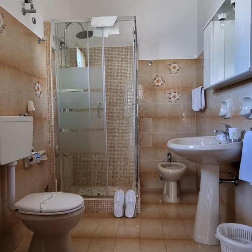 Bed and Breakfast La Villa - image 13