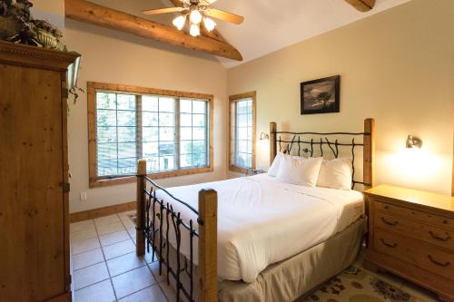 Interlachen Unit 4 in Nisswa, USA
