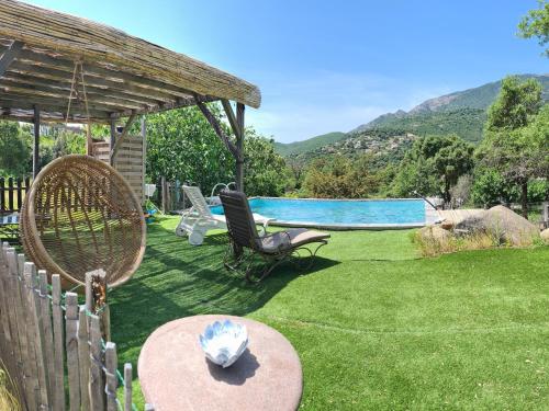 A Cantina Chalet avec Piscine proche d Ajaccio in Carbuccia