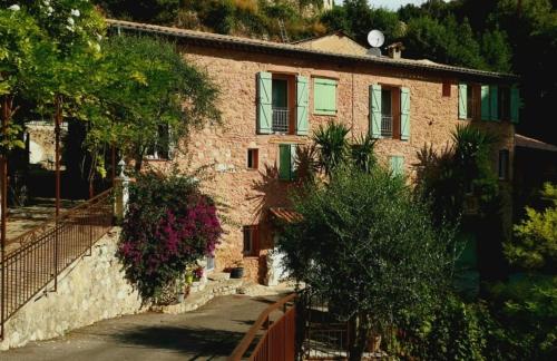 Appartement dans ancien moulin à huile rénové - Location saisonnière - Grasse