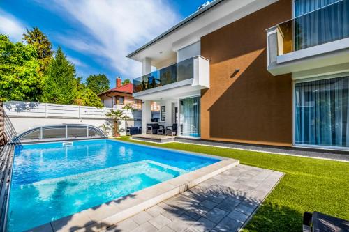 Išorė, MyFlat Diamond Bay Apartment in Siofokas