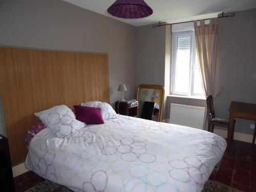 Maison à Saint-Nicolas des Biefs (Maison a Saint-Nicolas des Biefs) in Saint Nicolas Des Biefs