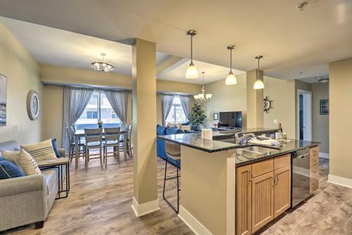 Grand Haven Condo - Walk to Nearby Hot Spots! in Grand Haven, USA