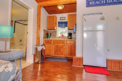 Crescent Beach Bungalow in St. Augustine, USA