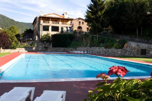 Yüzme havuzu, Camping Els Roures in Aziz Pau de Seguries