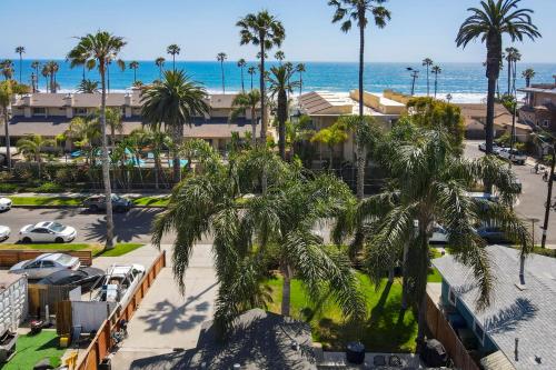 Oceanside Rocks Family Vacation Home - image 9