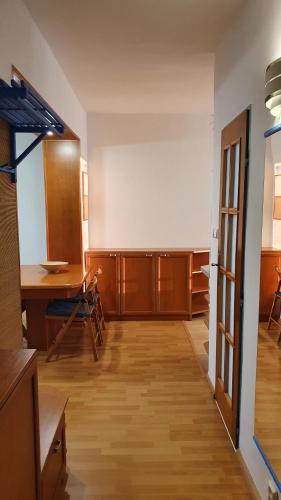 LakeView Apartments - image 12