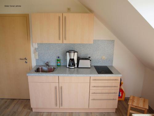 Kitchen, Ferienappartements Holger Plescher in Ostseebad Kuhlungsborn