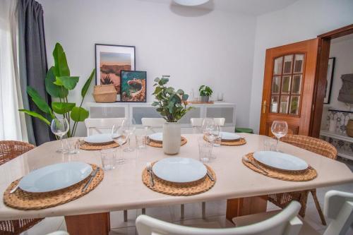 Facilities, Apartment close to golf, beaches, Quinta Lago, Vale Lobo, Quarteira and Vilamoura in Escanxinhas