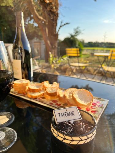 Studio cozy avec terrasse et vue sur le Luberon