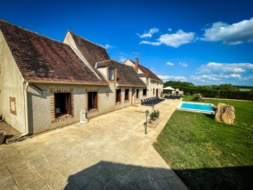 Фасада на хотела, Villa festive HOMAZING piscine privée 1h de Paris (Villa festive HOMAZING piscine privee 1h de Paris) in Ervauville