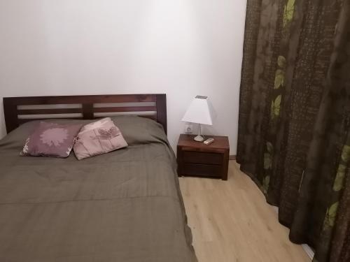 2 bedrooms, 3 beds