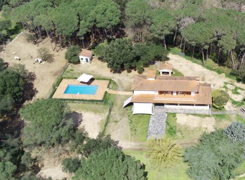 Finca Can Raurell - Accommodation - Sant Feliu de Buixalleu