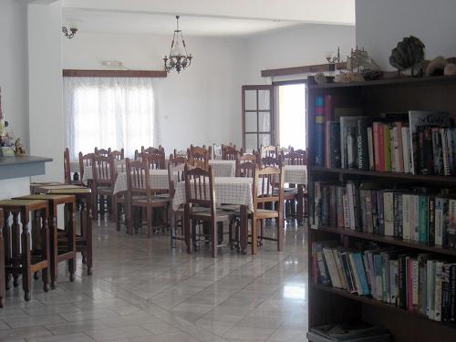 Hotel Porto Potha - image 7