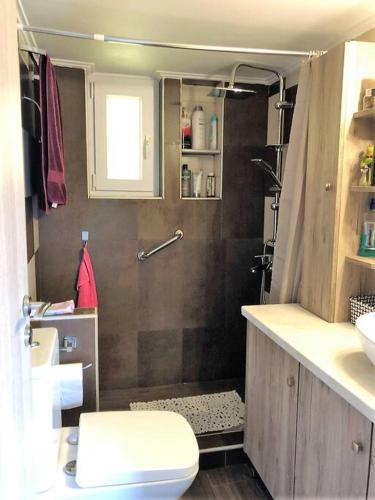 Renovated flat in the heart of Karditsa, Kardítsa (fotografie 7)