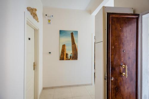 Residenza Due Torri check in presso HOTEL CENTRALE Vicolo Cattani 7 5