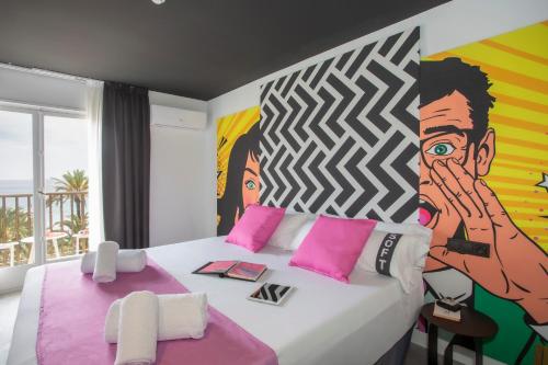 2 double beds, 1 sofa bed