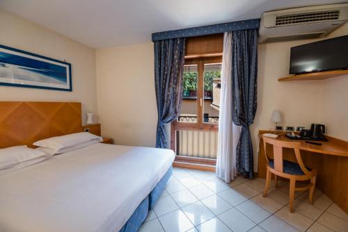 Hotel Paradise - image 5