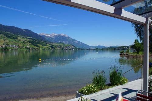 Verena's Bed & Breakfast Guesthouse - image 9
