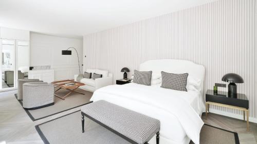 Anatole Suite image 2