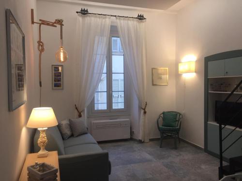 Studio Menton, 1 pièce, 2 personnes - FR-1-196-300 - Location saisonnière - Menton