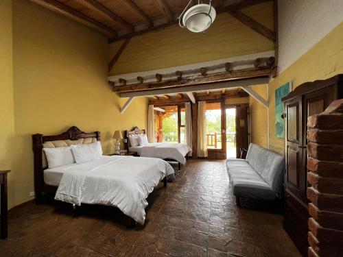 364613021 Hacienda Jimenita Wildlife Reserve