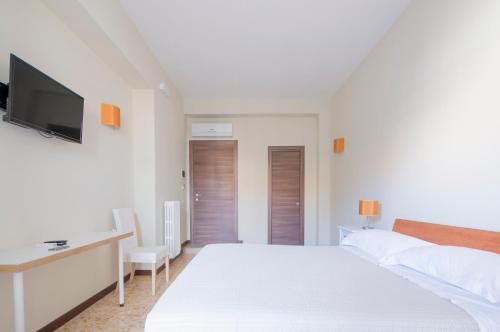 Trastevere Chic - image 11