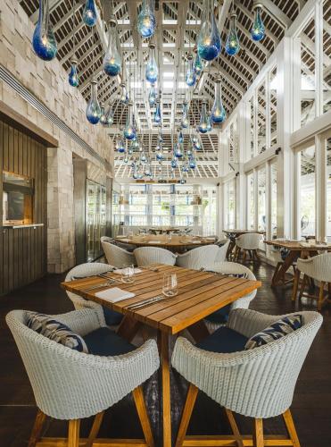 Photo 55 Anantara Mai Khao Phuket Villas