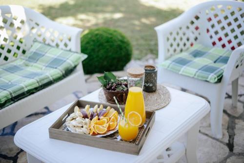 Markovic Village Apartments in Utjeha