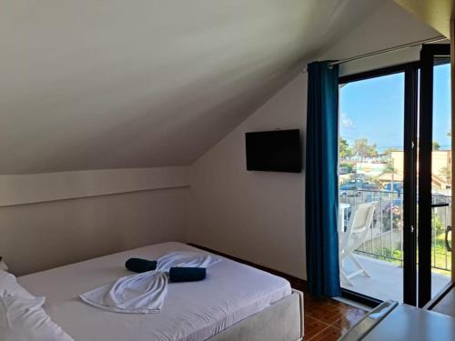 Vila Lazri