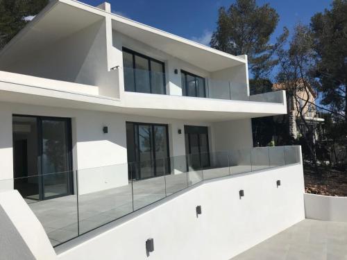 Charming house Beausoleil Vue mer proche Monaco gîte à louer Laghet