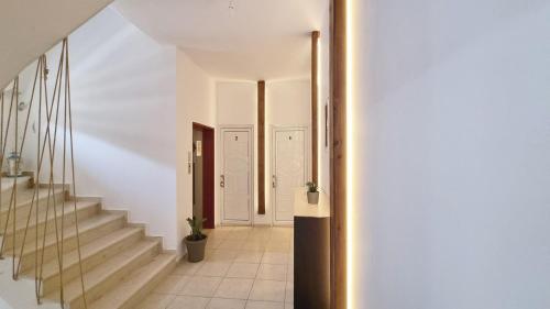 Exterior view, Edelweiss Rent Rooms-Rent a Car in Arkalochori