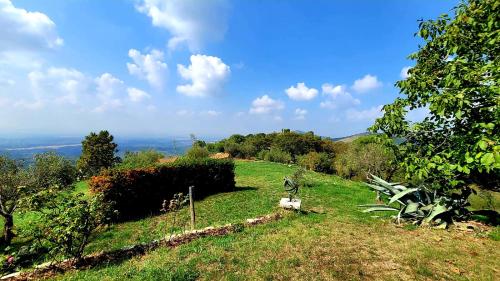 Heritage mountain top Villa near Rome w/ Pool & Panoramic views