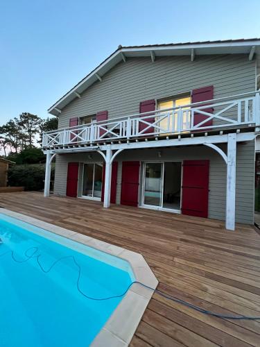 Grande Villa avec piscine gîte à louer Lacanau-Océan